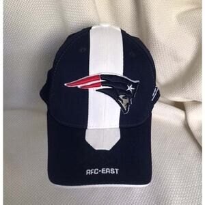 New England Patriots Reebok NFL Equipment Sideline Fitted AFC-EAST Hat Adult LXL